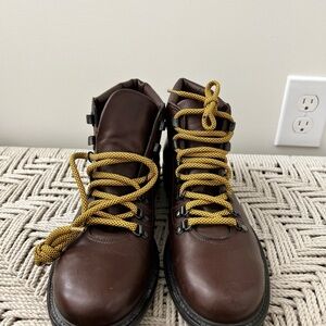 Boemos Italian brown  Leather Hiking Boots with Yellow Laces